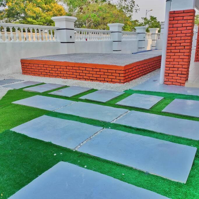 3 Storey Swimming Pool&Projector House Setia Alam Shah Alam Exterior photo